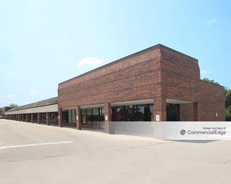 A look at The Commons of Crystal Lake commercial space in Crystal Lake