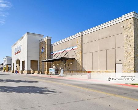 A look at Rayzor Ranch Marketplace commercial space in Denton