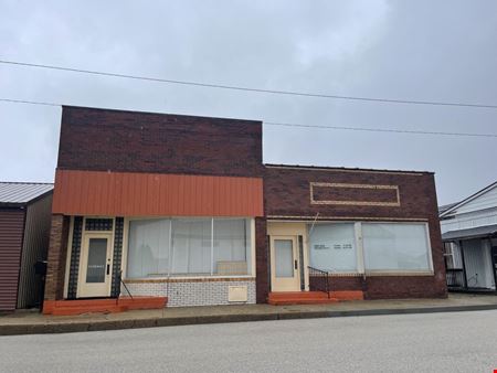 A look at 202 Front Street commercial space in Galva