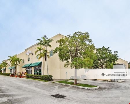 A look at Contractors Business Park Industrial space for Rent in Pompano Beach
