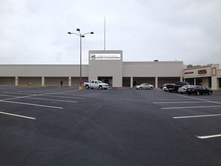 A look at Memorial Drive Shopping Center Retail space for Rent in Decatur