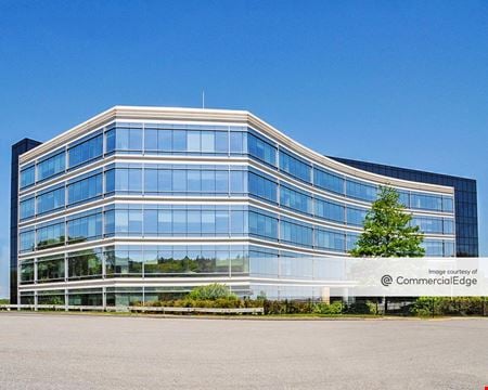 A look at 77 CityPoint commercial space in Waltham