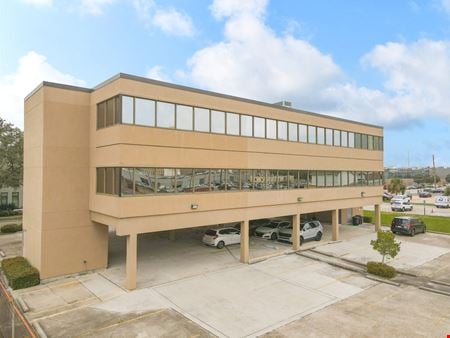 A look at Versatile Suite for Lease in Metairie Office Building Office space for Rent in Metairie