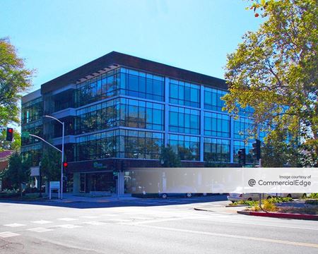 A look at 2600 Capitol Avenue commercial space in Sacramento