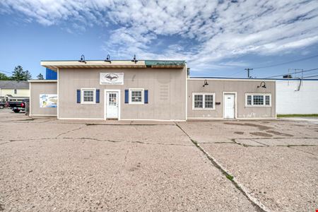 A look at 503 Carpenter Avenue commercial space in Iron Mountain