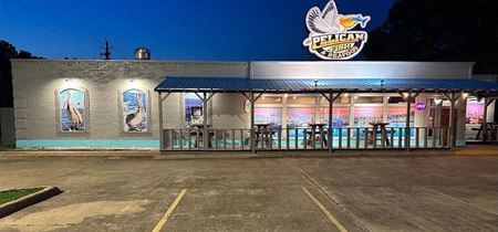 A look at Pelican Fish & Seafood commercial space in Texarkana