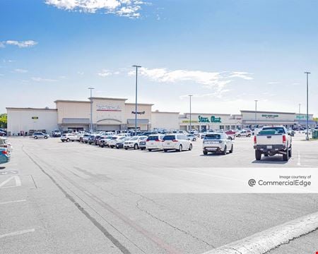 A look at Ridglea Plaza Commercial space for Rent in Fort Worth