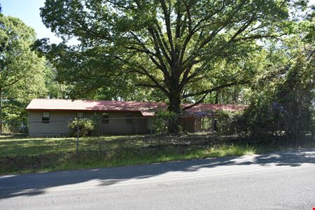 A look at 747 Minnie Knight Rd. - Residential home & 51 acres commercial space in Titus