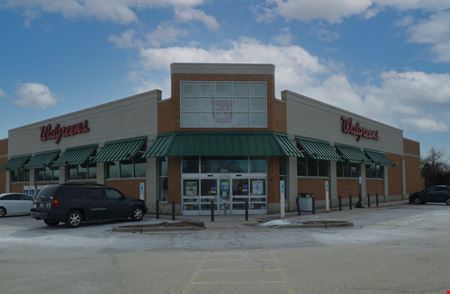 A look at Woodridge Plaza Retail space for Rent in Woodridge