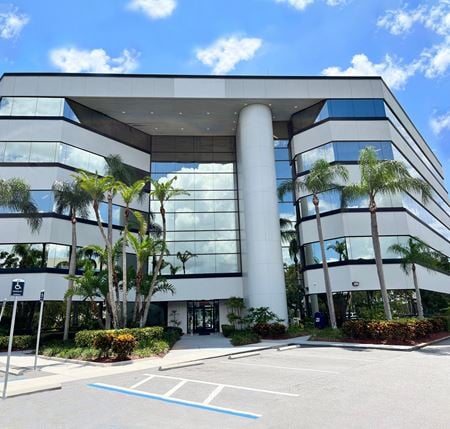 A look at Corporate Square Office space for Rent in Clearwater