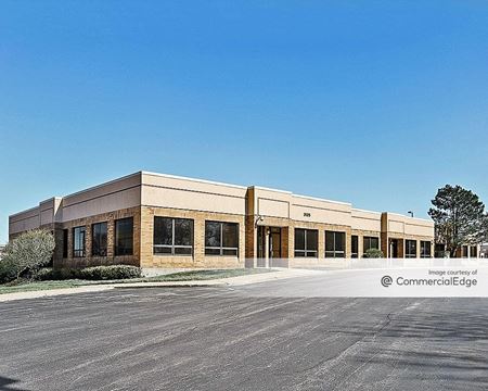 A look at Enterprise Office Center commercial space in Arlington Heights