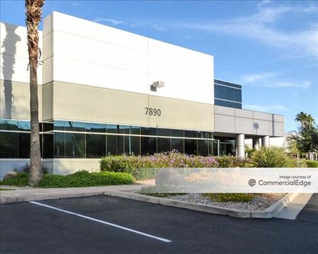 A look at Desert Vista Commerce Center commercial space in Tempe