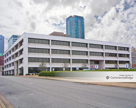A look at 300 Burnett Street commercial space in Fort Worth