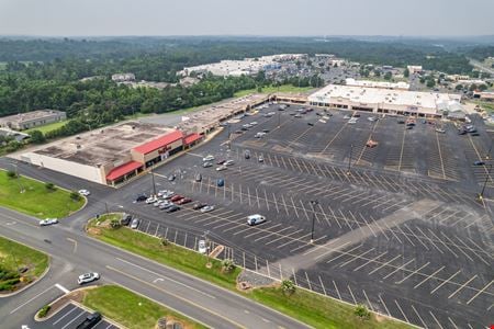 A look at Stanly County Plaza commercial space in Albemarle