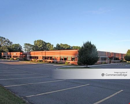 A look at 215 Greenfield Pkwy commercial space in Liverpool